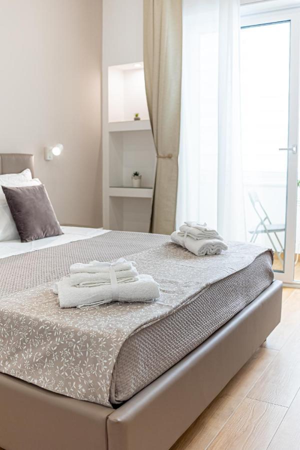 White Gold Bed & Breakfast Napoli Dış mekan fotoğraf