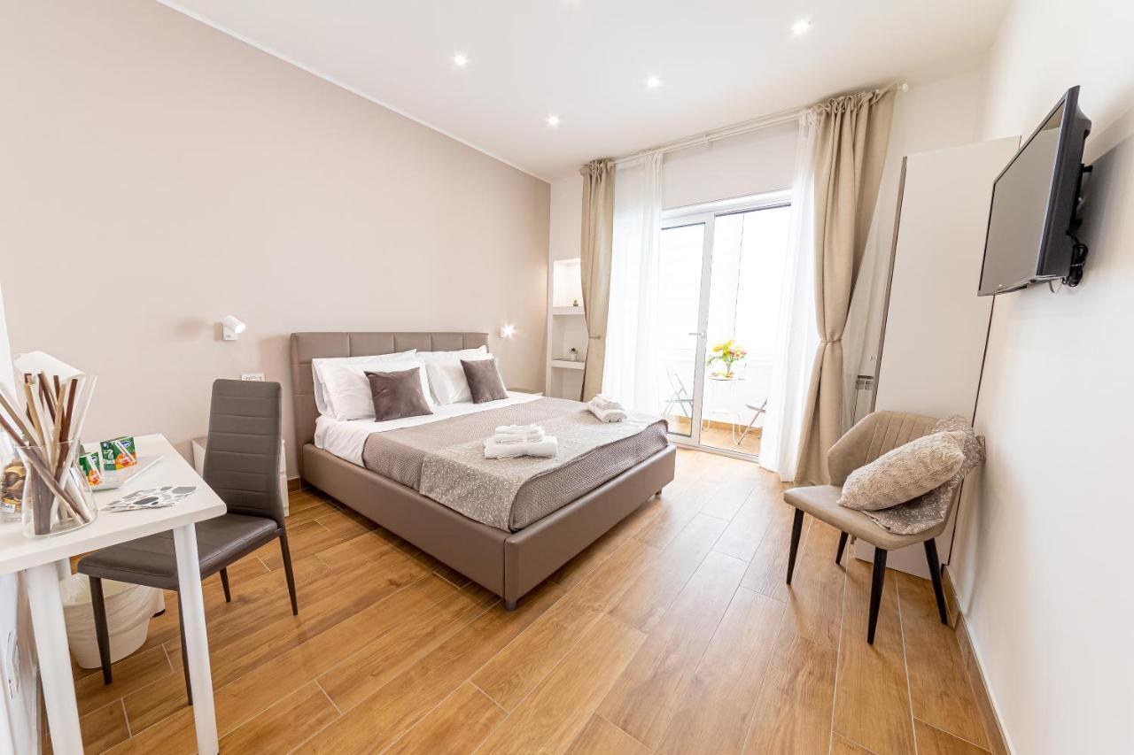 White Gold Bed & Breakfast Napoli Dış mekan fotoğraf