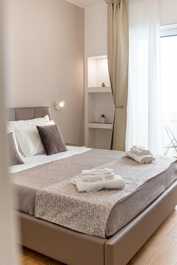 White Gold Bed & Breakfast Napoli Dış mekan fotoğraf