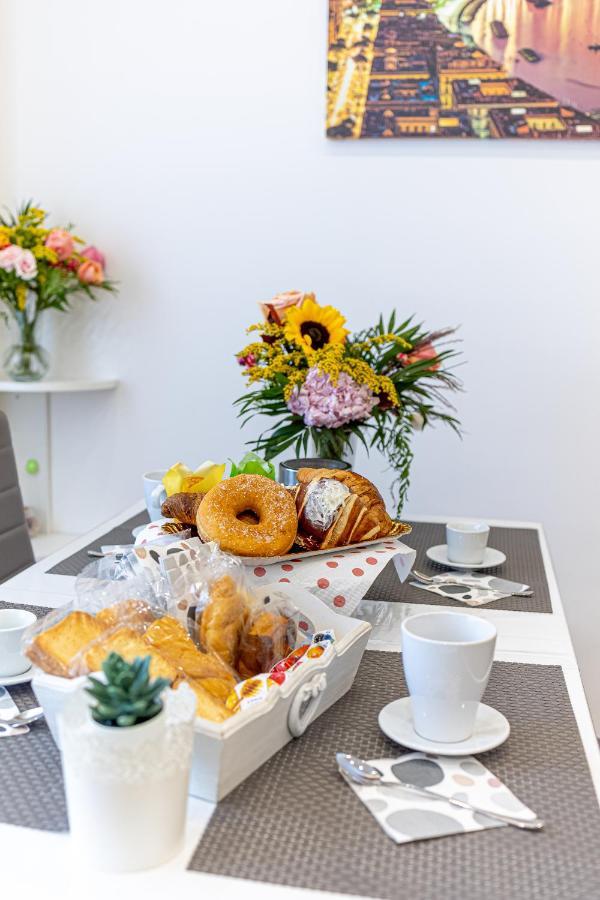 White Gold Bed & Breakfast Napoli Dış mekan fotoğraf