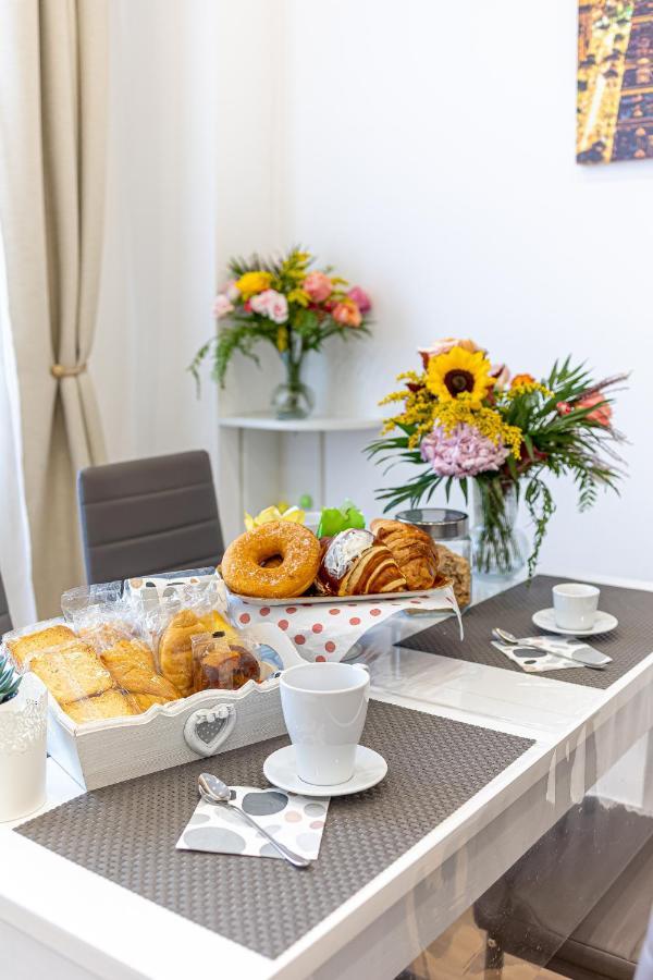 White Gold Bed & Breakfast Napoli Dış mekan fotoğraf